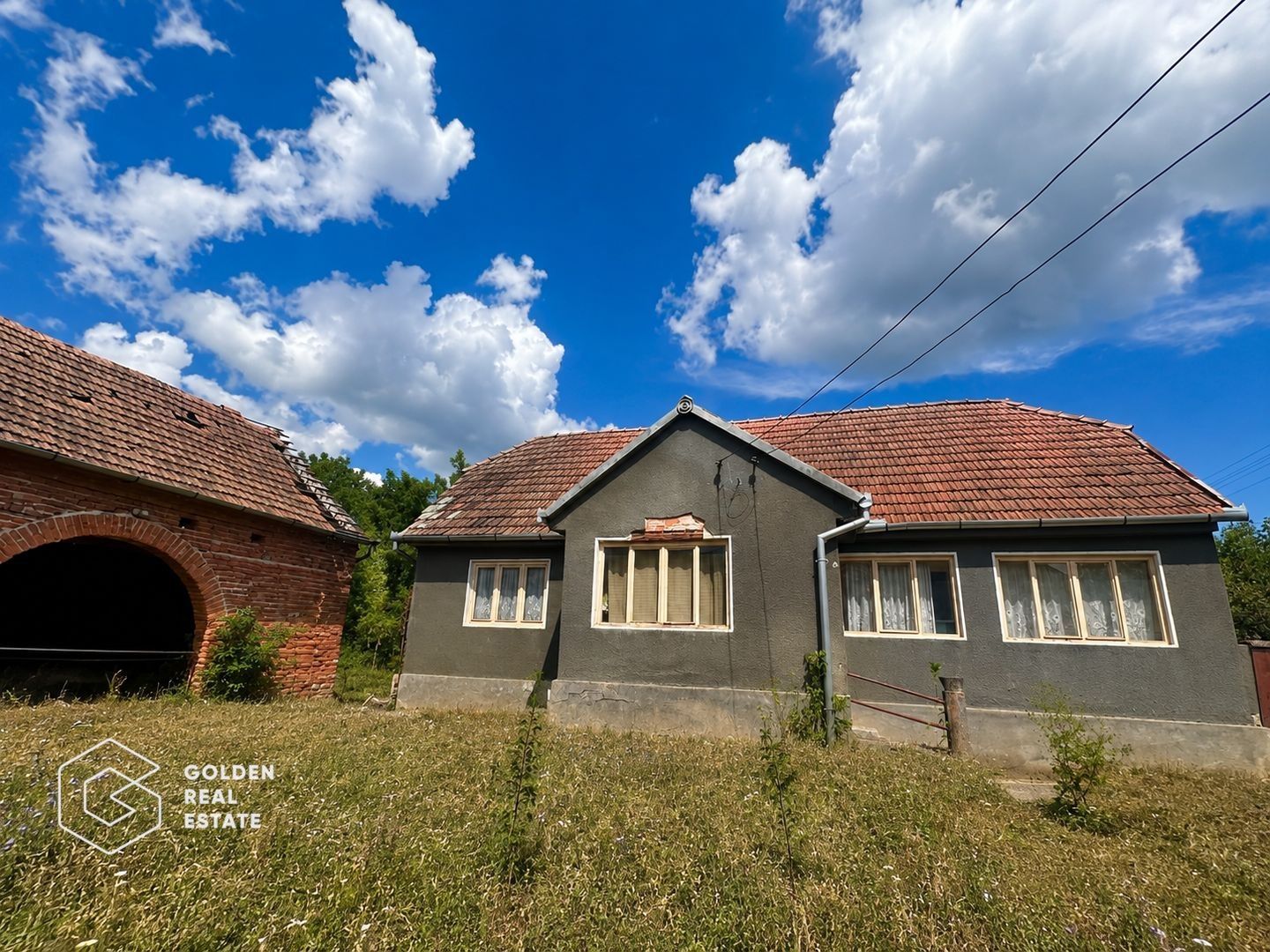 Casa traditionala cu teren 3.086 mp,  Căpruța, Arad - Poză 1