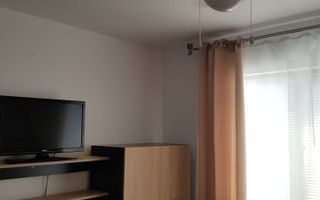 Garsonieră în Canta, Iași – Cameră de cămin modernizată - Poză 3