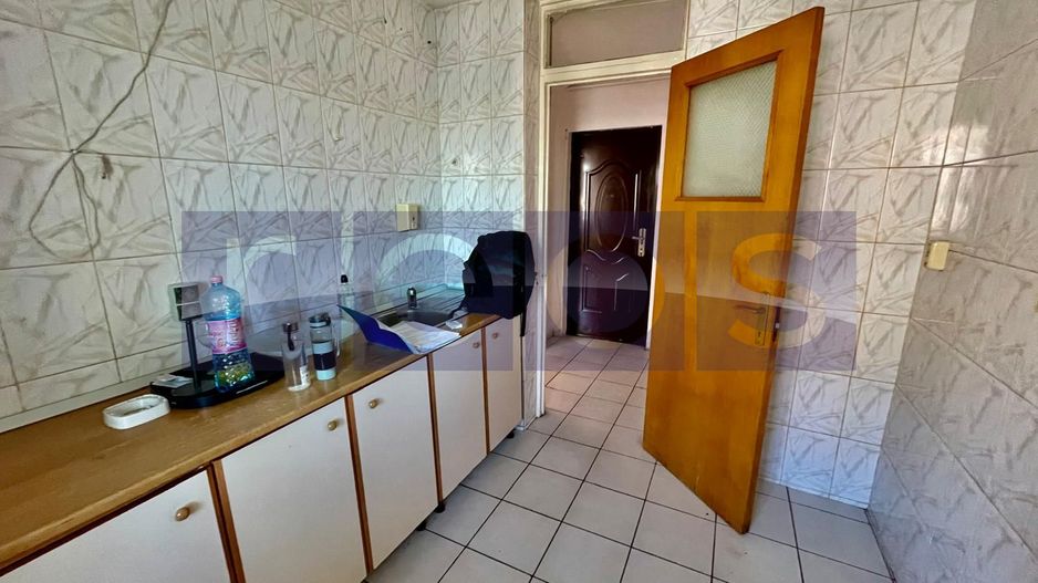 VANZARE APARTAMENT 2 CAMERE 50MP DRISTOR DECOMANDAT BLOC 1982 TEAVA DE GAZ - Poză 9