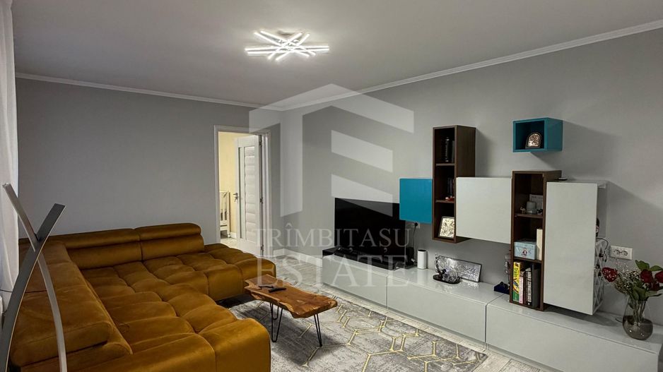 Casa mobilata utilata Rahova strada Bega - Poză 11