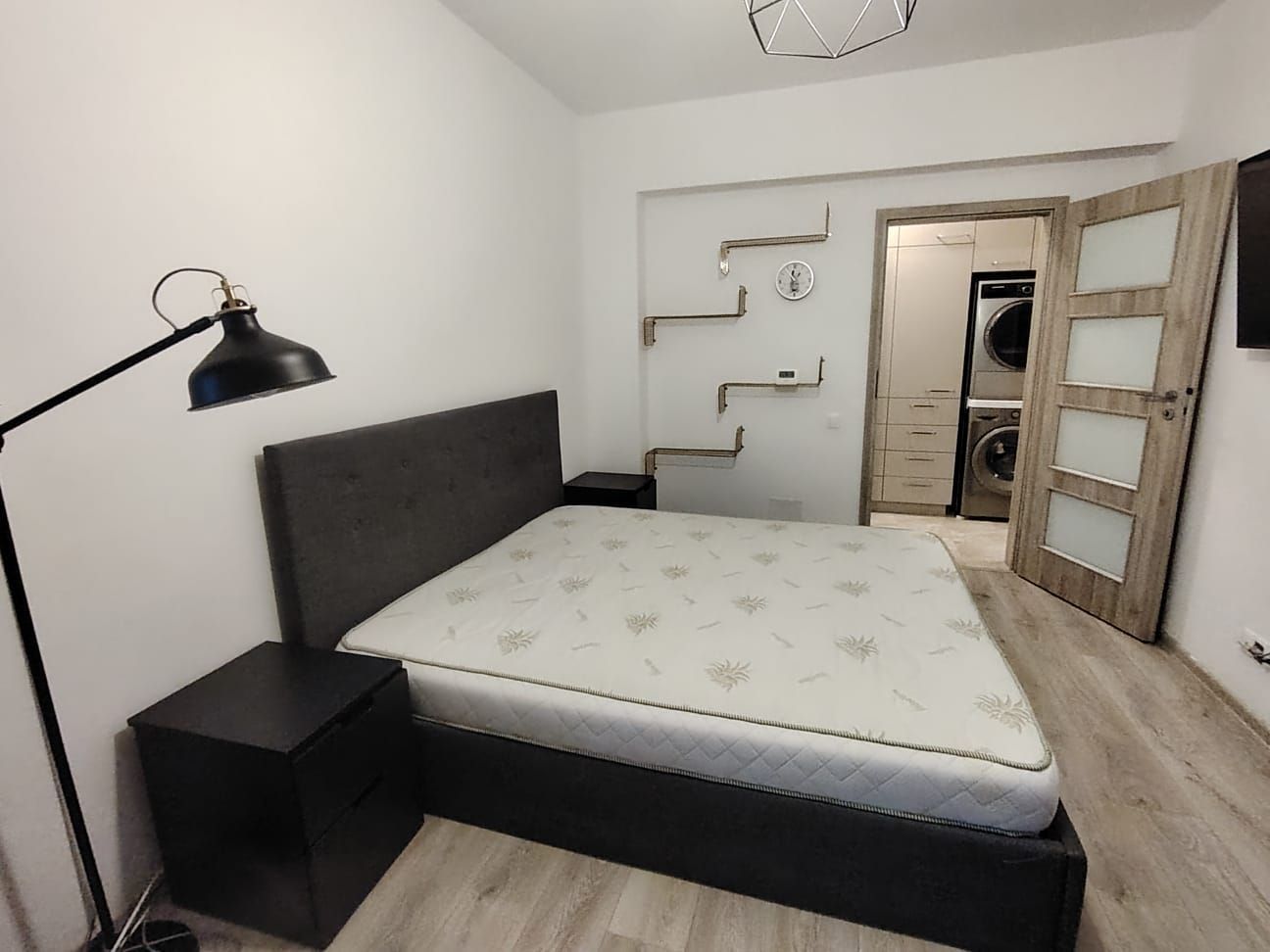Apartament 2 camere metrou Dimitrie Leonida | Loc Parcare | Bloc nou - Poză 1