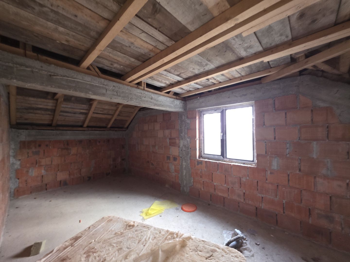 Ocazie in Caciulati! Casa idividuala noua la 15 minute de capitala! - Poză 11