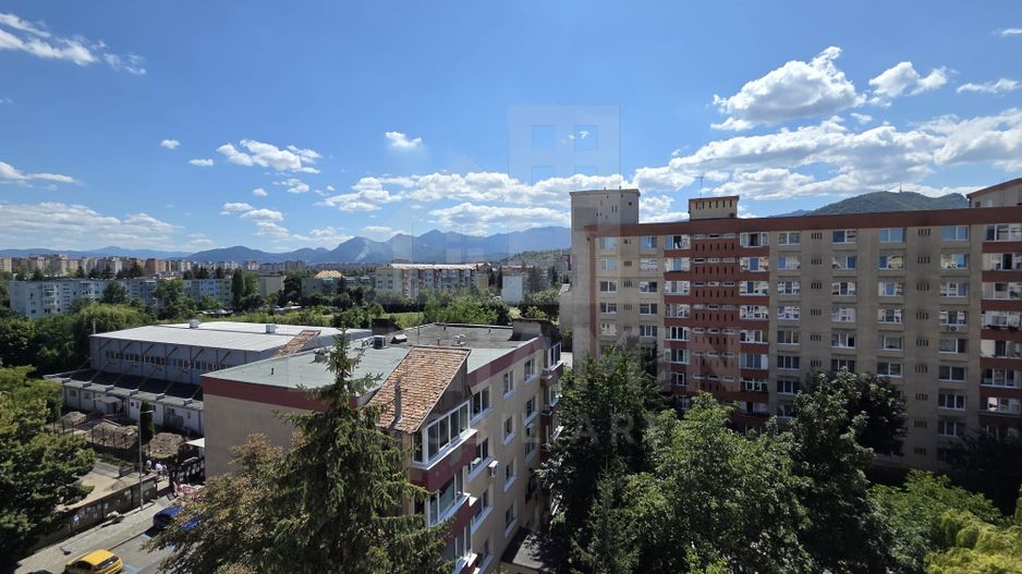 2 Camere-52mp-Balcon-Lift Nou-Anvelopat-Zona-Garii-Renovat - Poză 9