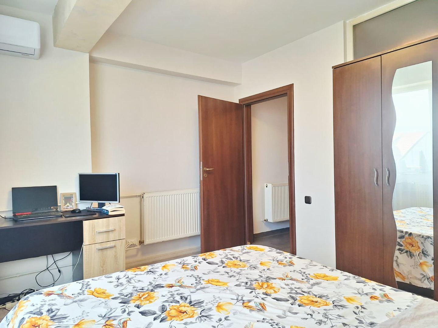 Apartament cu 2 camere de vânzare în zona Aparatorii Patriei - Poză 8