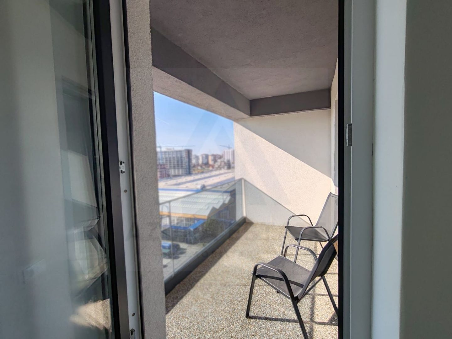 Apartament premium 2 camere balcon generos parcare pe Mihai Viteazul - Poză 10