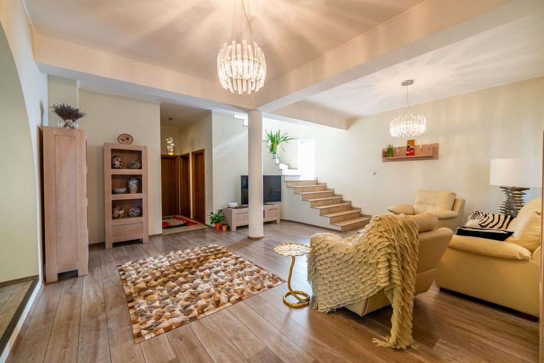 Casa design unic 9 camere, D+P+1E, comision 0% - Poză 3