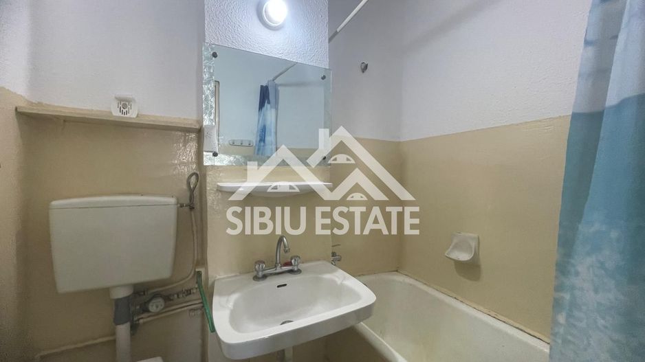 Garsoniera decomandata cu 1 cameră și bucatarie separata si pivnita - Poză 6