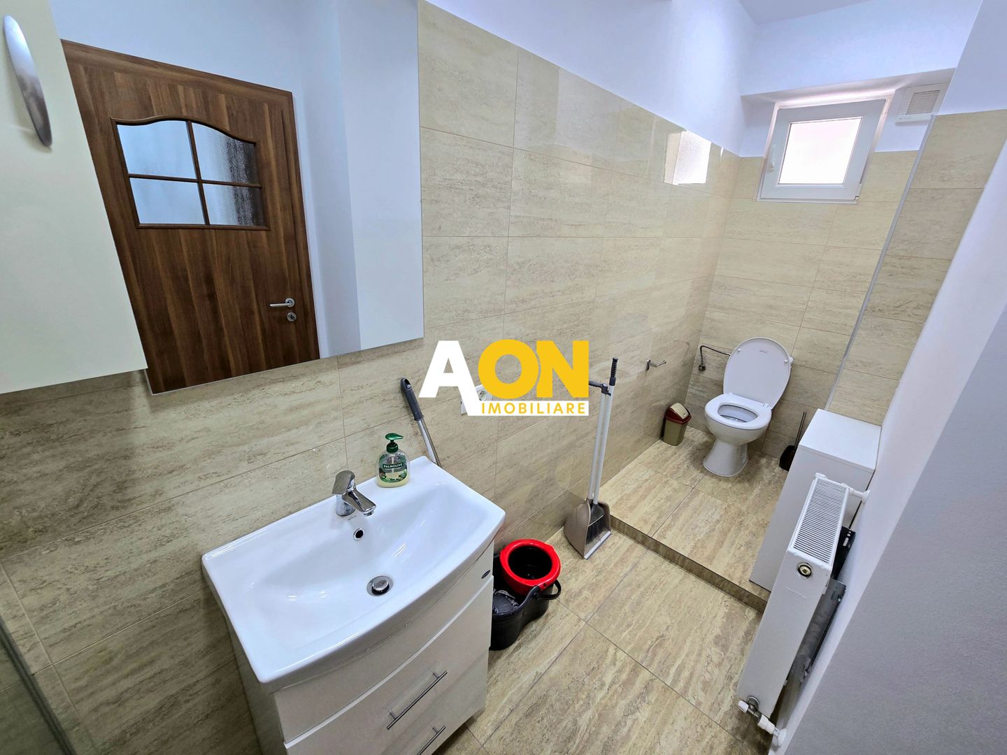 Apartament cu 3 Camere, Complet Mobilat, Bloc Nou, Zona Centru - Poză 12