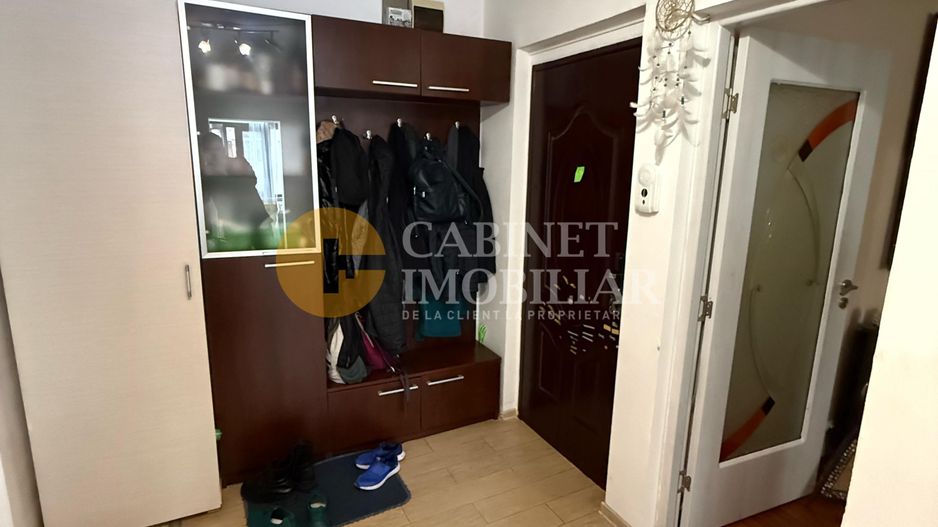 Galata - Apartament cu 2 camere decomandat - Etaj Intermediar - Bloc dupa 80 - Poză 9