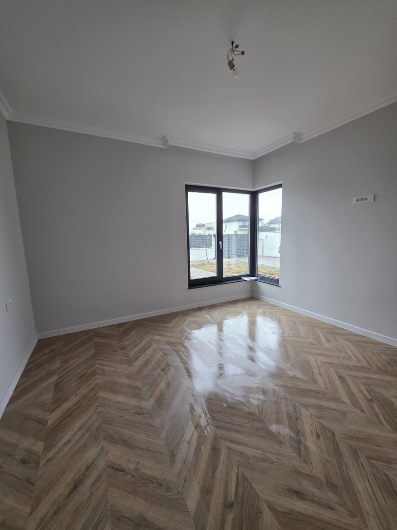 Casa zona Metro - Poză 9