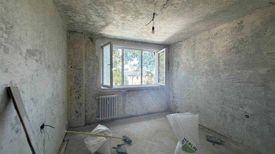 2 camere renovat complet Calea Grivitei plan secund -vedere spate | metrou 1 Mai - Poză 3