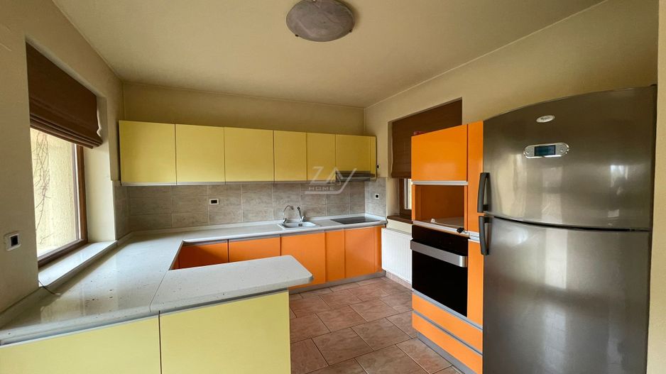 Casa individuala deosebita in zona Girocului - pozitie excelenta. Garaj dublu. - Poză 4