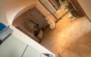 De vanzare aparatament 3 camere - zona Drumul Taberei - Poză 5