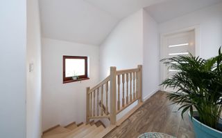 Casă Individuală Modernă de Vânzare | Sânpetru, Brașov - Poză 17