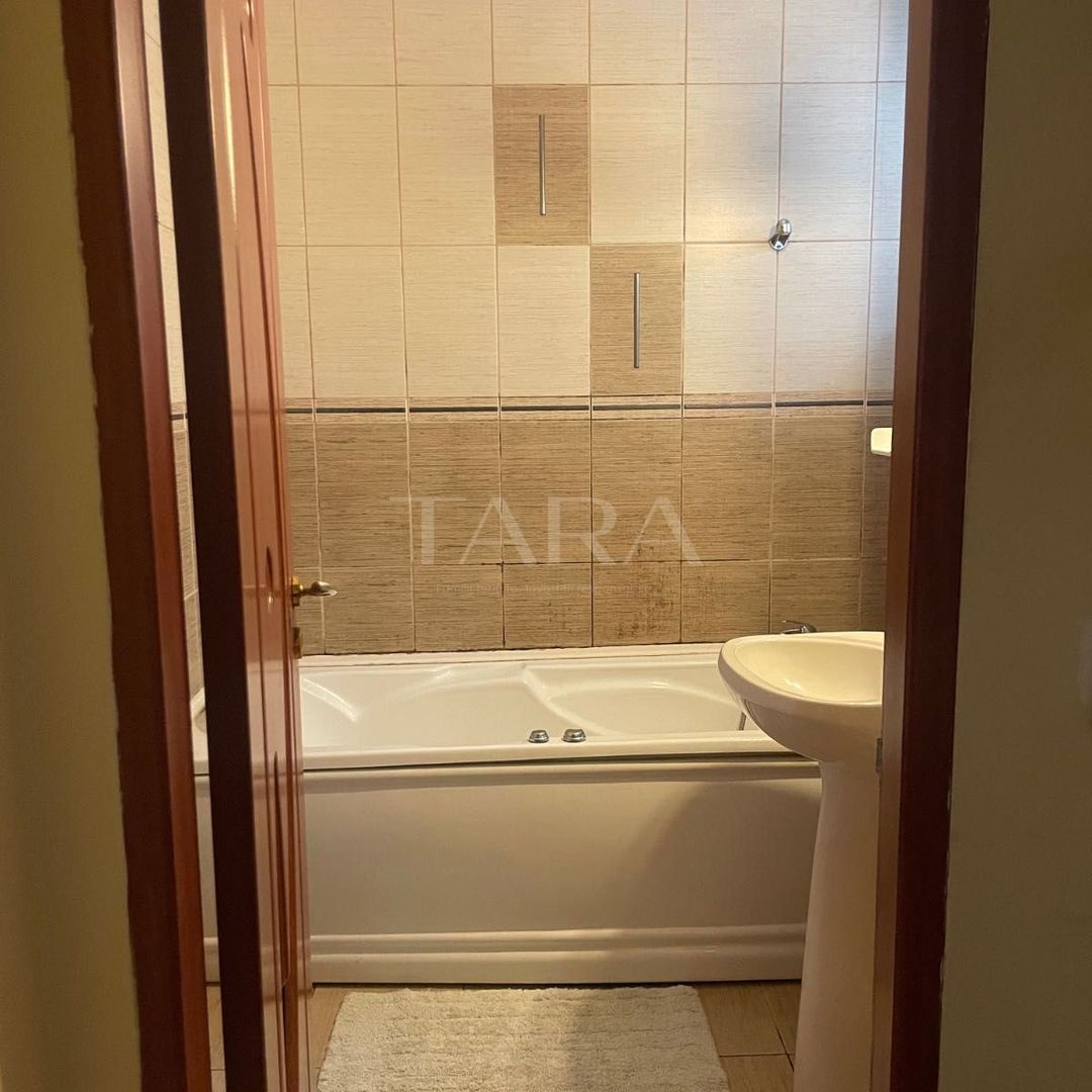 Apartament cu 3 Camere în Mărăști - Poză 6