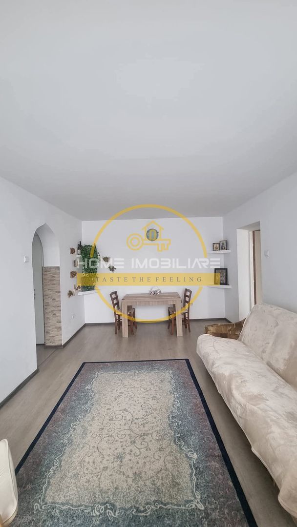 Zona Primăverii/ Apartament 3 camere/ Etaj Intermediar - Poză 1