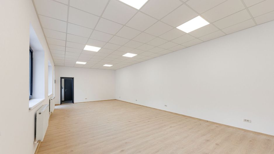 Prima inchiriere - Spatiu birouri 70 mp | Grup sanitar&Zona Chicineta - Poză 12