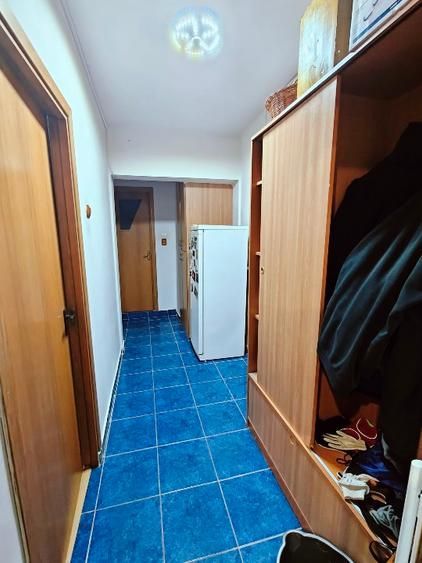 Apartament 3 camere decomandat 3 minute metrou Aparatorii Patriei - Poză 5
