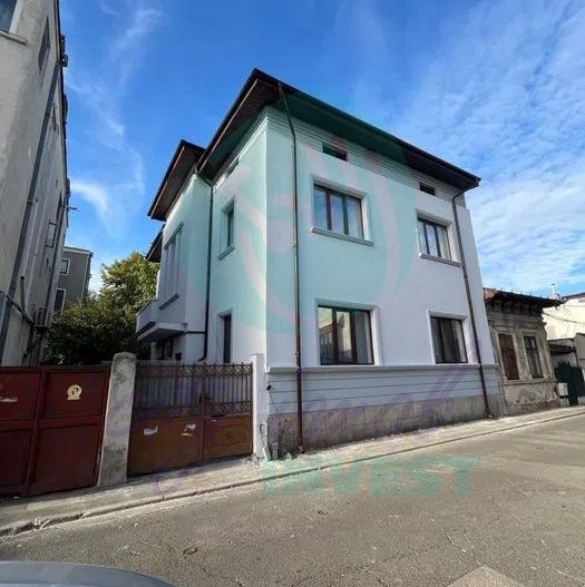 Vila interbelică renovată | 300 mp | - PARCUL CAROL- Oportunitate investiție - Poză 1