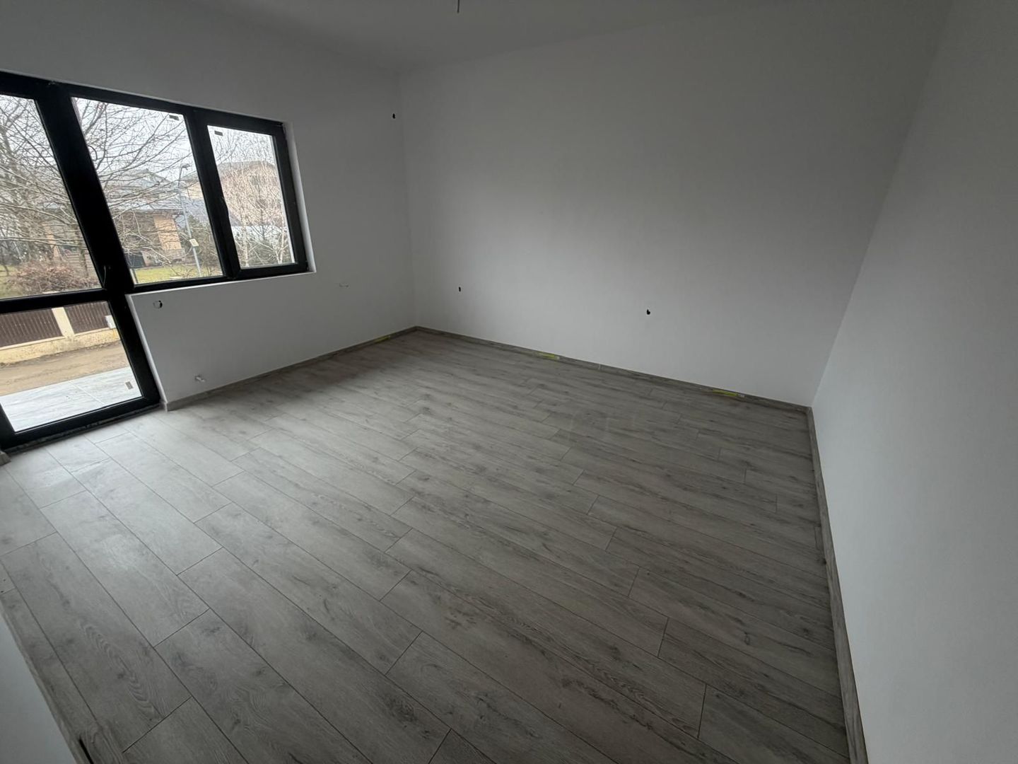 CASA TIP CUB BRAGADIRU, INCALZIRE PARDOSEALA, TEREN 185 MP, COMIS 0% - Poză 1