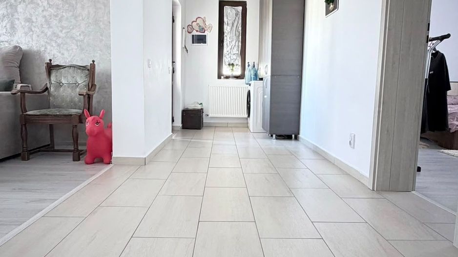 CASĂ INDIVIDUALĂ  DOMNESTI I COMPLEX PRIVAT | TEREN 430 MP | MOBILATĂ ȘI UTILATĂ - Poză 12
