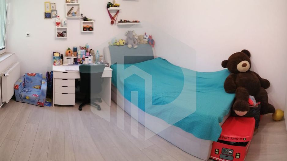 Apartament 2 camere+ curte proprie in Turnisor. Total decomandat - Poză 3