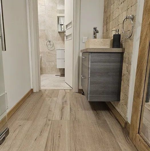 inchiriez apartament 3 camere - Poză 5