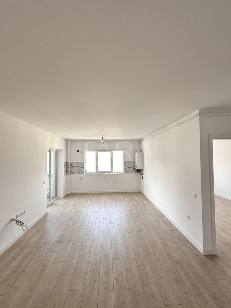 Apartament 3 camere de vânzare – zona Eroilor, Florești - Poză 2