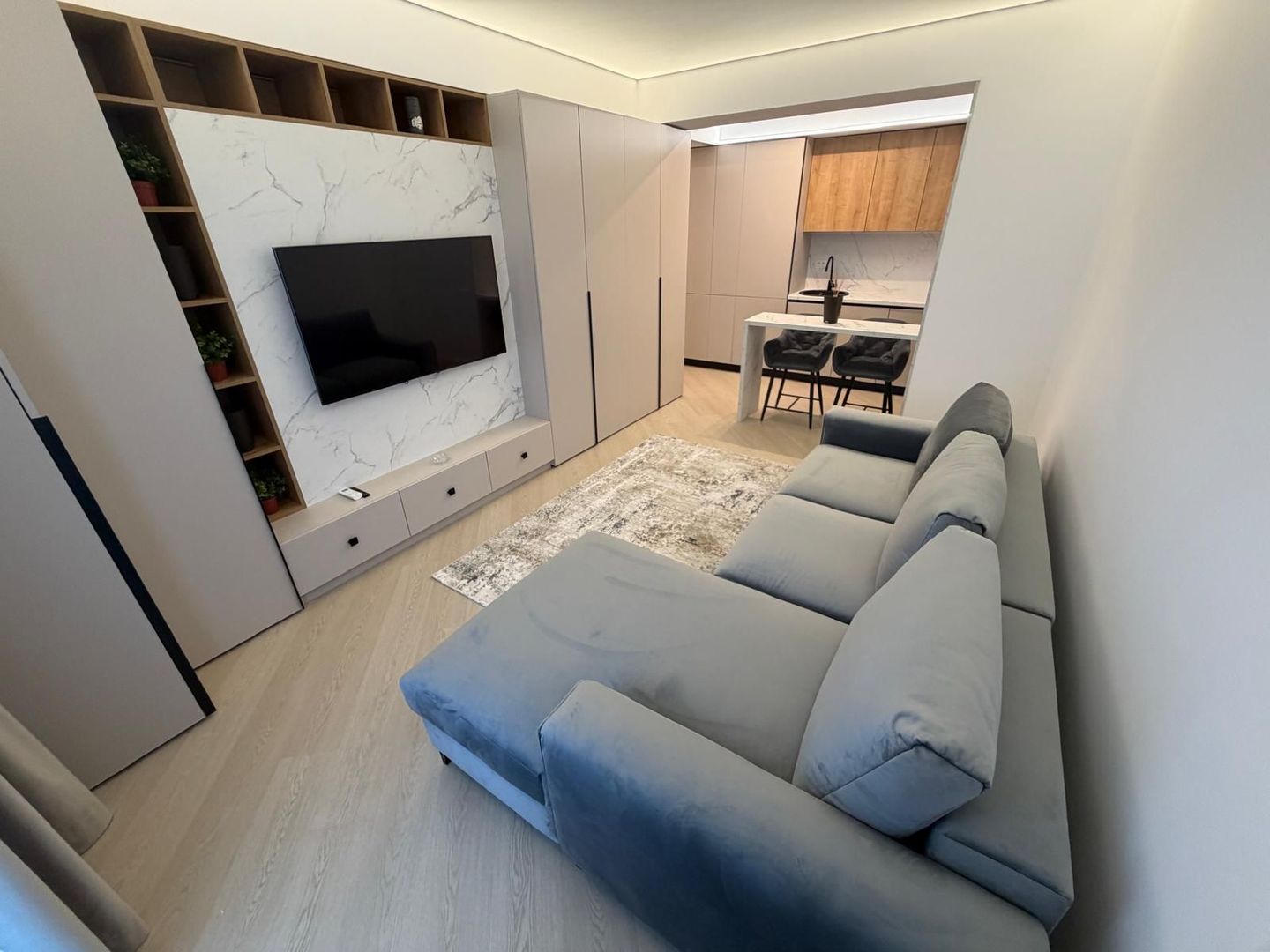 2 camere de inchiriat Cortina North - Poză 5