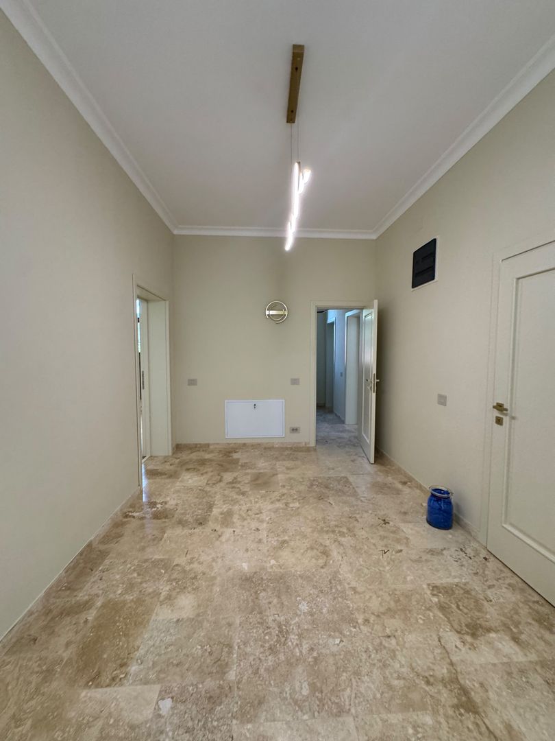 4 camere ||  Mihai Eminescu -Piata Romana || vila interbelica - Poză 9