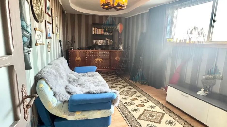 Casă de vânzare pe strada Tudor Vladimirescu - Poză 5