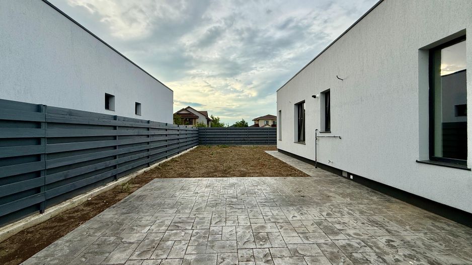 Eleganță, confort și liniște – Casă nouă în Balotești - Poză 11
