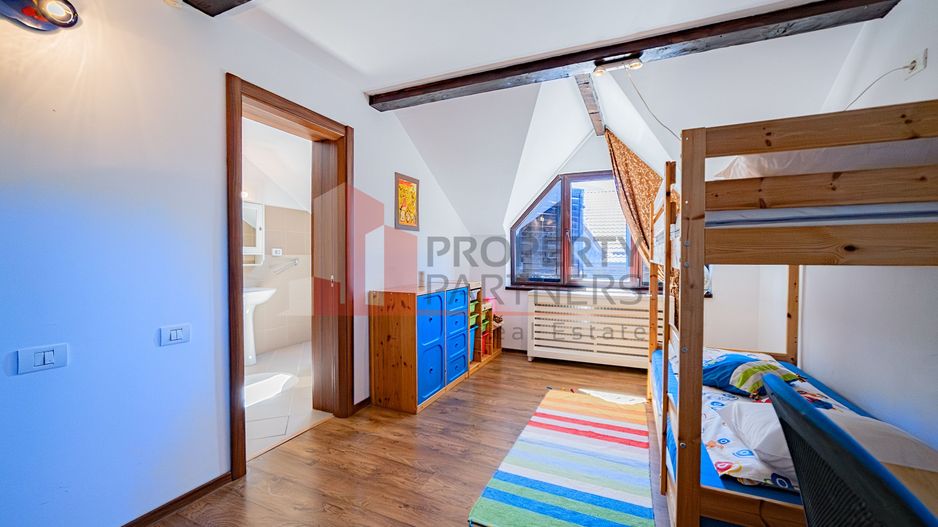 Vila de vacanță în Bran - Poză 16