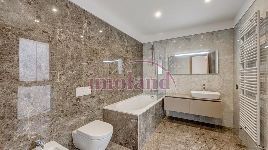 Inchiriere - apartament - 4 camere+terasa+loc parcare - Primaverii - Poză 10