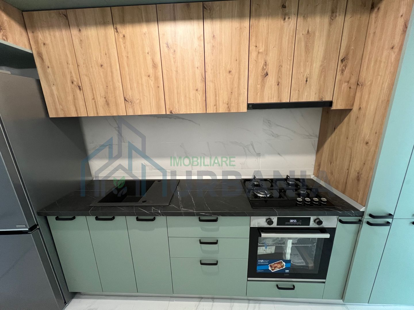 Închiriez apartament cu o cameră in zonă centrală cu loc de parcare - Poză 5