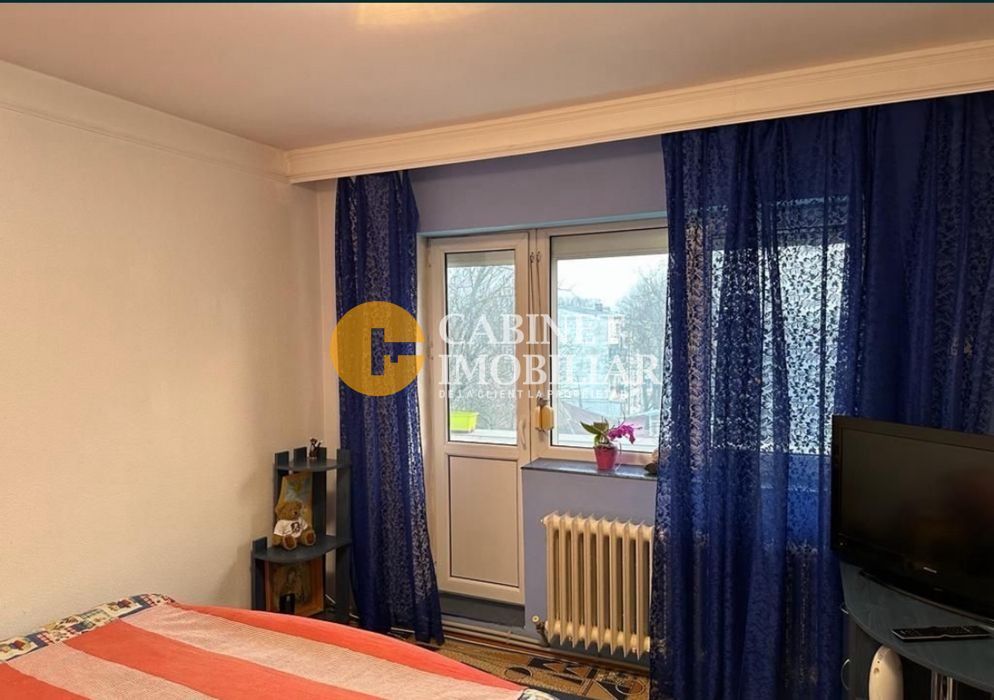 Tatarasi 4 camere etaj 3/4 - 90mp - mobilat - GARAJ - Poză 4