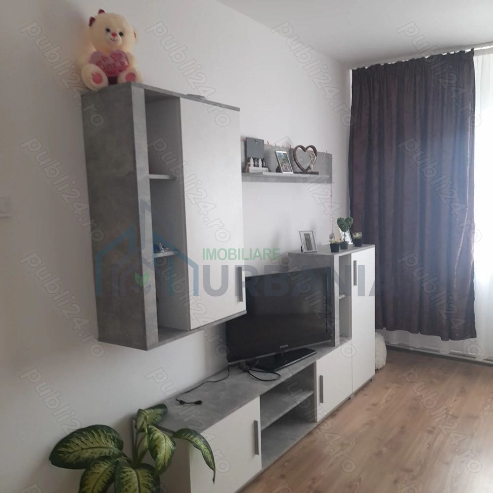 Inchiriez apartament 2 camere decomandat - Poză 1