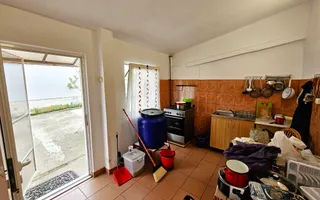 Casa 3 camere, 2 bai, mobilata, utilata, 645 mp teren, zona Lipoveni - Poză 18
