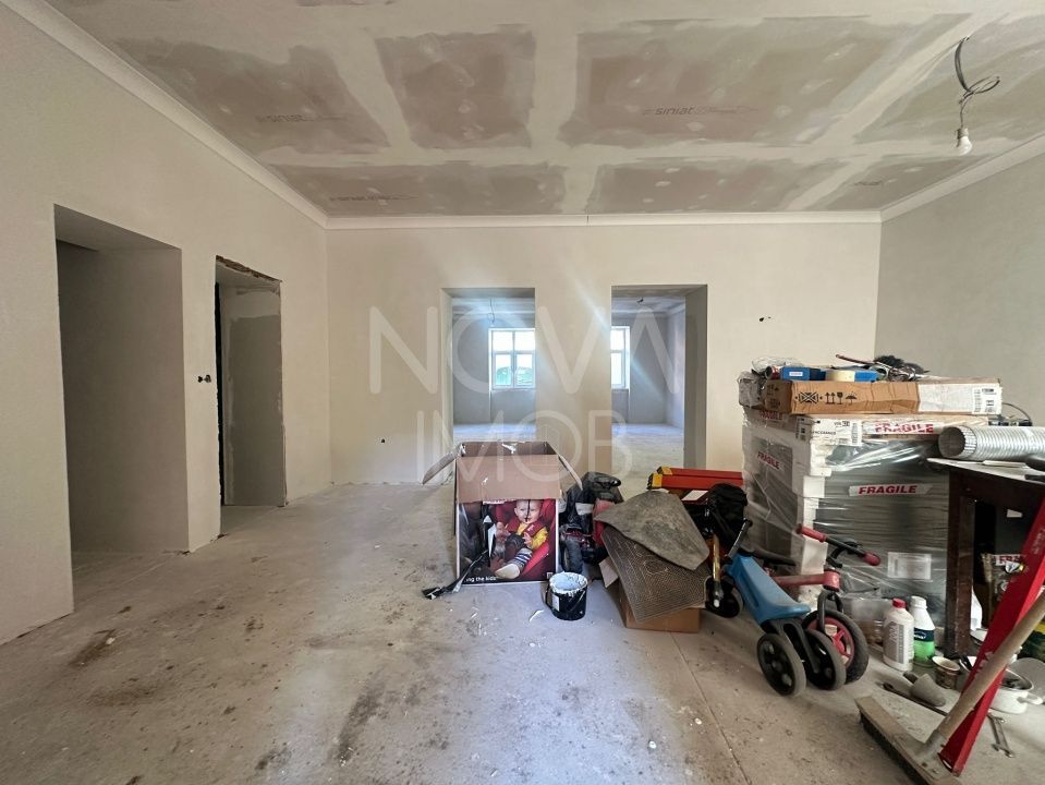 Apartament 3 camere de vanzare, Targul Vinului - Poză 8