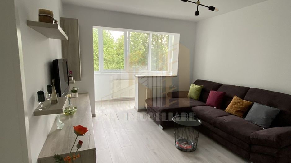 Apartament 2 camere renovat Astra Brasov - Poză 10