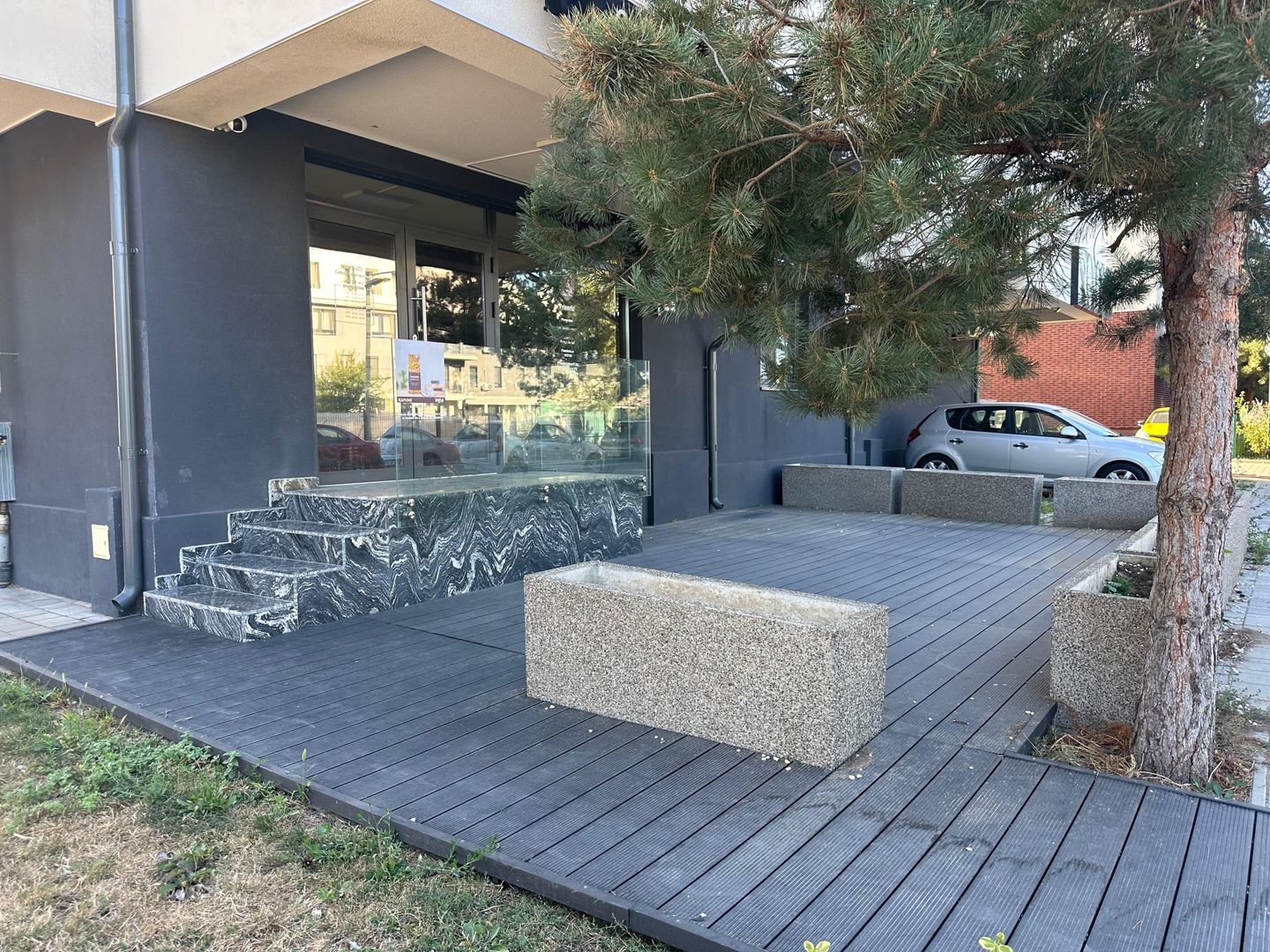 Spatiu Comercial + Terasa 23 August Otopeni Cafeanea Barbershop Birou - Poză 9