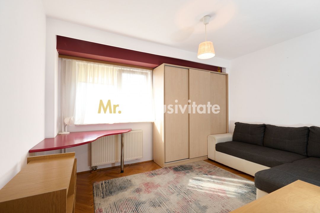 Apartament cu 3 camere de inchiriat, ultracentral, Pitesti - Poză 4