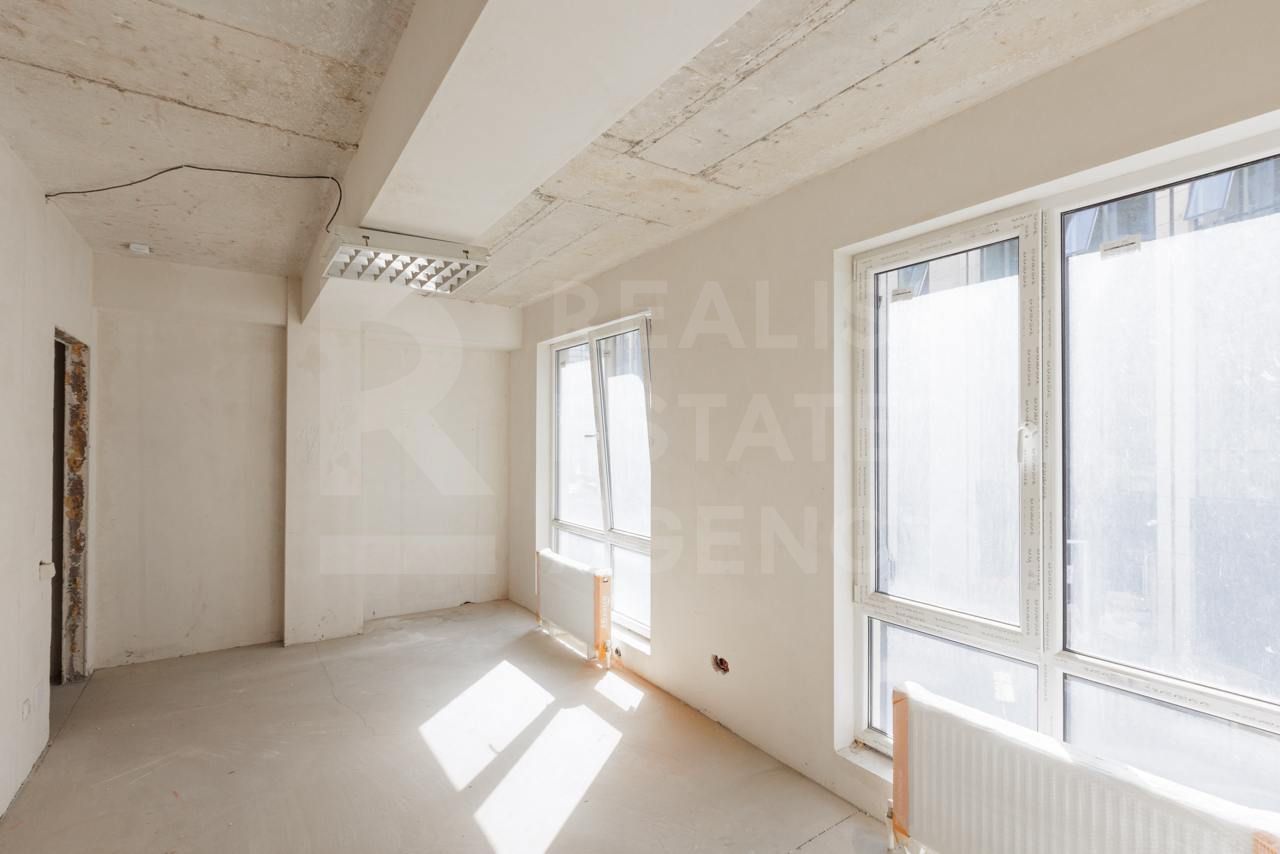 Vânzare, apartament, 1 cameră, strada Calea Ieşilor, Sculeni - Poză 2