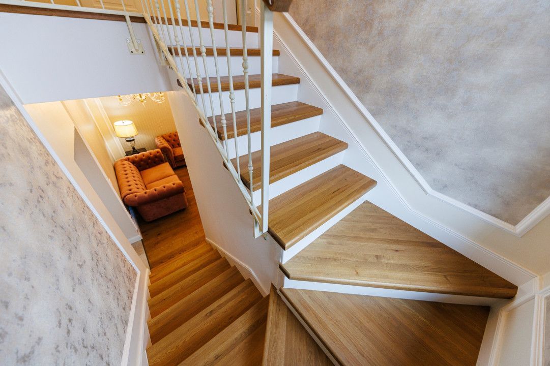 Casa de Lux cu Design Clasic și Piscină la limita dintre Timișoara și Dumbrăvița - Poză 16