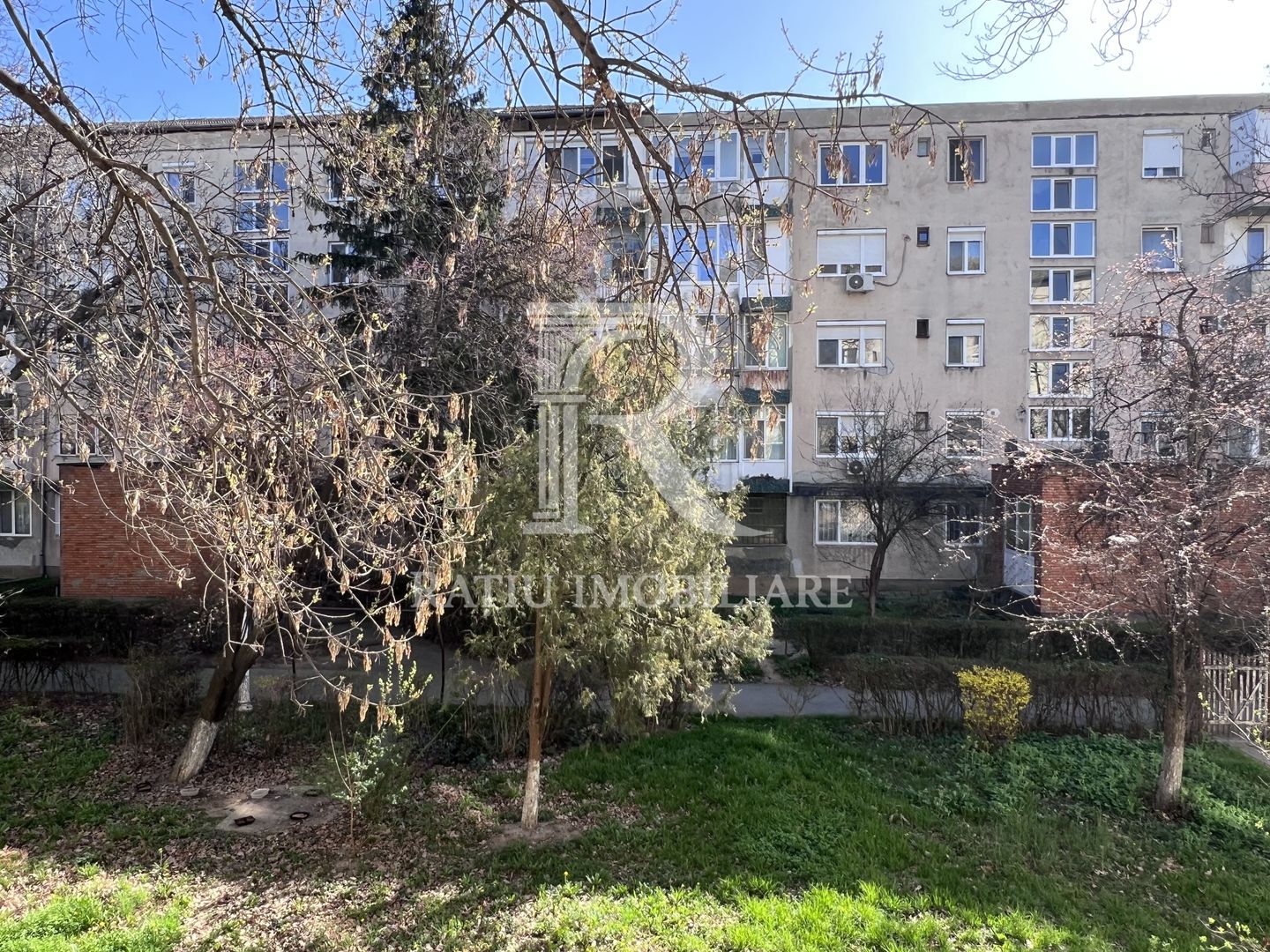 Apartament cu 3 camere | Etaj 1 | Rogerius | Oradea - Poză 16