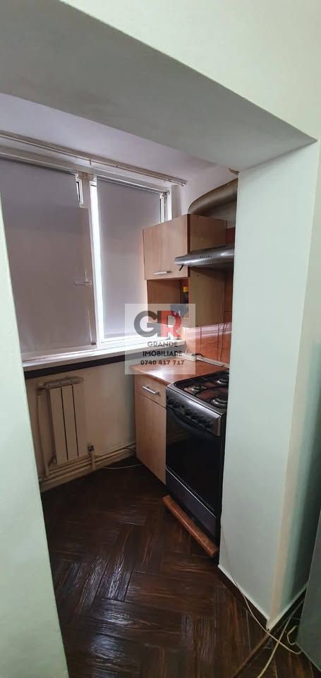 Str. Podgoriilor Garsoniera 40 mp parter - de inchiriat - Poză 8