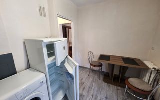 De inchiriat garsoniera, etaj 2, Cetate - Poză 3