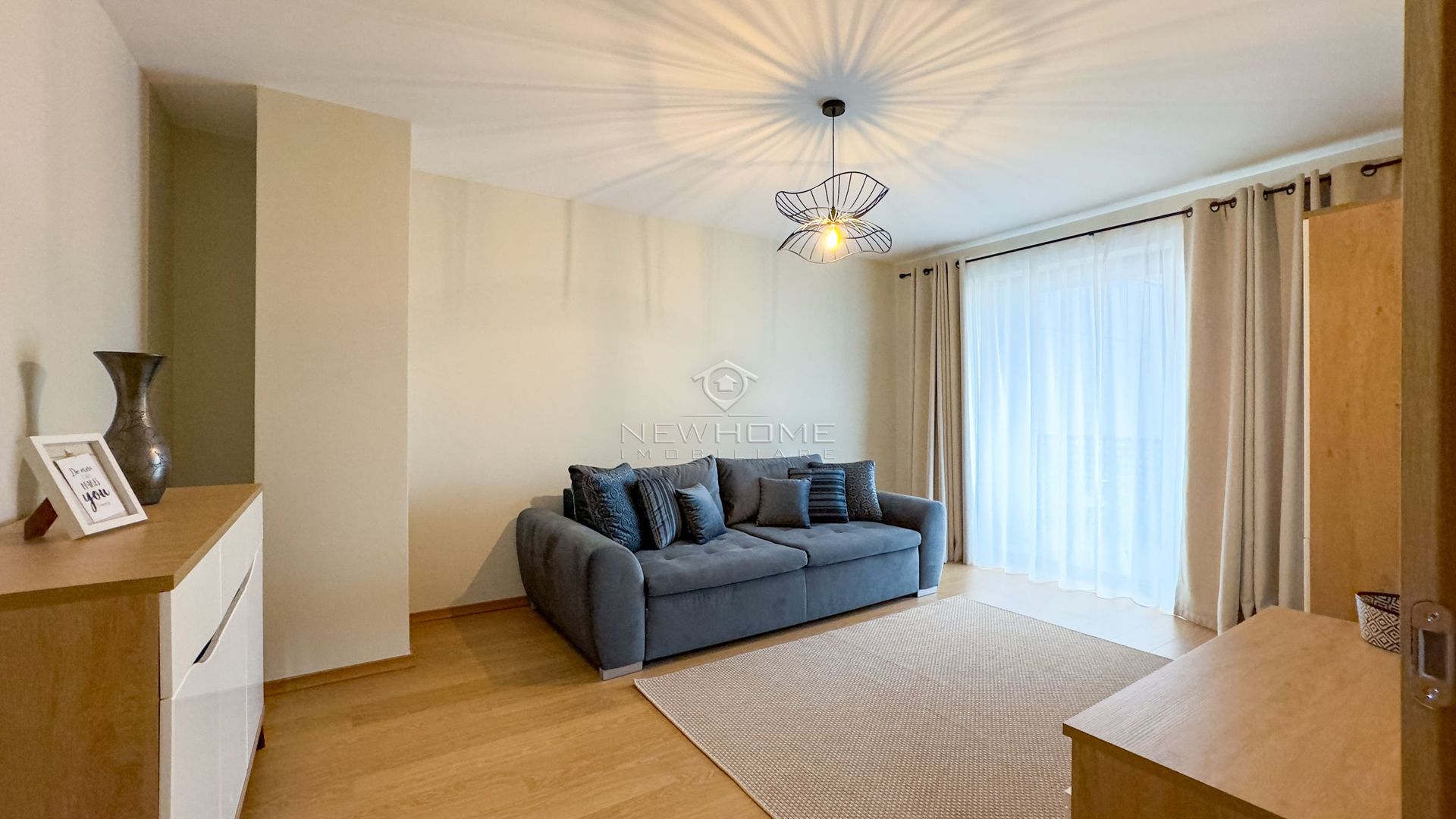 Apartament 2 camere decomandat, zona The Office - Poză 1