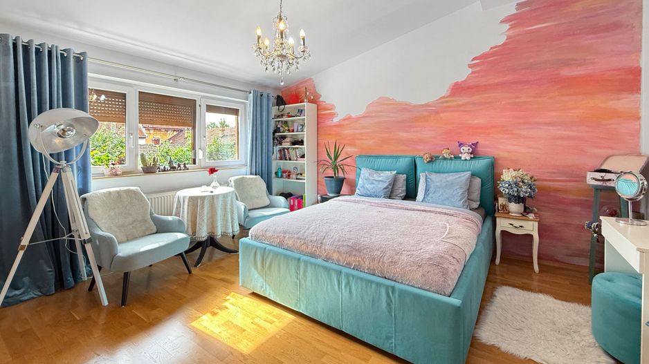 Casă cu două corpuri și utilizare mixtă– rezidențial & comercial - Poză 11