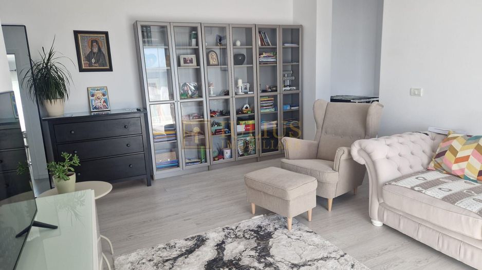 Prima inchiriere| 2 camere| zona Mehala/ Torontalului| loc de parcare| balcon - Poză 2